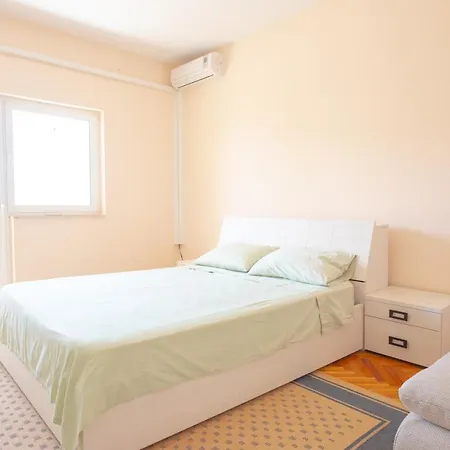 Facini Apartment